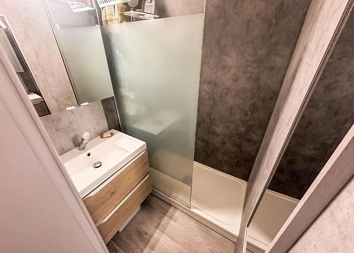 Apartment Saint James-15 By Interhome